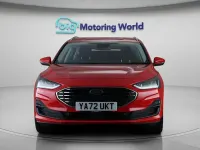 Używany Ford Focus Titanium 125 KM (91 kW) 2023 Czerwony Kombi