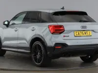 Usado Audi SQ2 Black Edition 300 HP (220 kW) 2025 Cinzento SUV