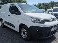 Used Citroën Berlingo 130 HP (95 kW) 2023 White MPV