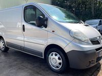 Used Vauxhall Vivaro 90 HP (66 kW) 2010 Silver MPV