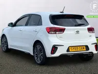 Usado Kia Rio GT-Line 120 CV (88 kW) 2019 Blanco Utilitario