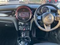 Used Mini Cooper Classic 134 HP (98 kW) 2022 Blue Hatchback