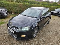 Used VW Polo R-line 110 HP (80 kW) 2017 Deep black pearl Hatchback