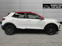 Used Kia Stonic 118 HP (86 kW) 2020 White SUV