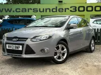 Used Ford Focus Zetec 105 HP (77 kW) 2012 Silver Hatchback