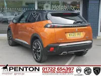 Used Peugeot 2008 GT-line 129 HP (94 kW) 2020 Orange SUV