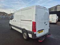 Used Mercedes Sprinter 143 HP (105 kW) 2019 White Van