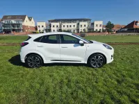Used Ford Puma ST-Line 155 HP (114 kW) 2021 Frozen white SUV