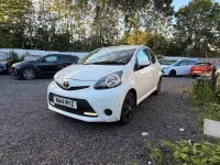 Used Toyota Aygo Style 2014 White Hatchback