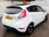 Used Ford Fiesta Zetec 2016 White Hatchback