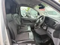 Used Peugeot Expert 120 HP (88 kW) 2019 Silver Van