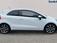 Used Kia Rio 109 HP (80 kW) 2016 Hatchback
