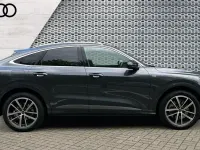Używany Audi Q5 Sport 204 KM (150 kW) 2025 Szary SUV
