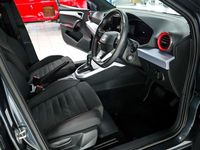 Begagnad Seat Arona FR Sport 2024 Grå SUV