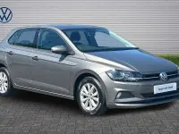 Used VW Polo SE 65 HP (47 kW) 2019 Limestone grey Hatchback