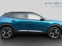 Neu Peugeot 2008 GT 143 PS (105 kW) 2025 Blau SUV