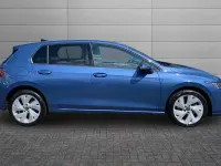 Second-hand VW Golf VIII 204 CP (150 kW) 2025