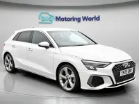 Begagnad Audi A3 Sportback S-Line 150 HK (110 kW) 2023 Vit Halvkombi