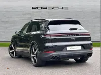 Used Porsche Cayenne 464 HP (341 kW) 2025 Black SUV
