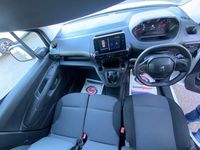 Used Peugeot Partner 2020 White MPV