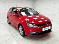 Used VW Polo SE 90 HP (66 kW) 2015 Red Hatchback