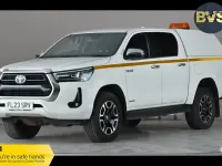 Used Toyota HiLux 150 HP (110 kW) 2023 White Pickup