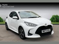 Used Toyota Yaris Hybrid Design 116 HP (85 kW) 2025 White Hatchback