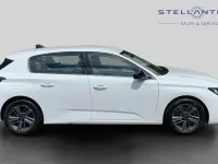 Used Peugeot 308 Active Premium 129 HP (94 kW) 2022 White Hatchback