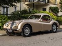 Begagnad Jaguar XK 162 HK (119 kW) 1952 Guld Sportkupé