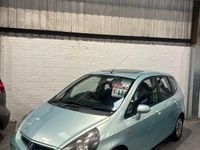 Used Honda Jazz SE 82 HP (60 kW) 2004 Green Hatchback