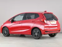 Begagnad Honda Jazz EX 102 HK (75 kW) 2018 Röd Halvkombi