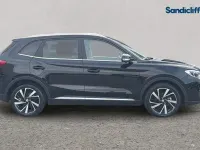 Used MG ZS Trophy 196 HP (144 kW) 2024 Metallic  black pearl SUV