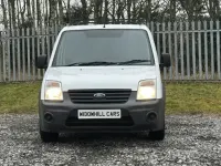 Second-hand Ford Transit Connect 90 CP (66 kW) 2011 Alb Monovolum