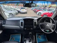 Used Mitsubishi Shogun 187 HP (137 kW) 2017 Grey SUV