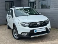 Used Dacia Sandero Lauréate 2017 White Hatchback
