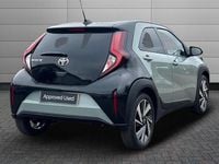 Used Toyota Aygo X 72 HP (52 kW) 2025 Tarragon with black SUV