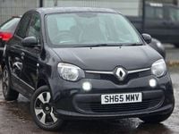 Used Renault Twingo Play 70 HP (51 kW) 2015 Black Hatchback