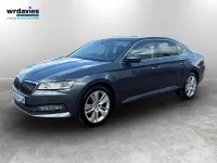 Gebraucht Skoda Superb SE L 190 PS (139 kW) 2019 Grau Kleinwagen