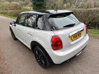 Used Mini Cooper Hatch 136 HP (100 kW) 2016 Silver Hatchback