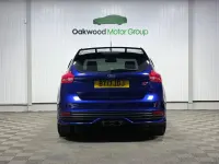 Used Ford Focus ST 185 HP (136 kW) 2017 Blue Hatchback