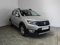 Used Dacia Sandero Lauréate 90 HP (66 kW) 2015 Silver Hatchback