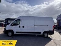 Second-hand Vauxhall Movano 140 CP (102 kW) 2024 Alb