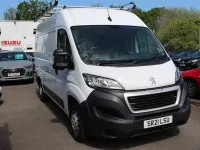 Begagnad Peugeot Boxer 140 HK (102 kW) 2022 Van