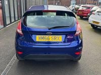Used Ford Fiesta Zetec 82 HP (60 kW) 2016 Blue Hatchback