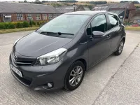 Used Toyota Yaris Plus 99 HP (72 kW) 2014 Grey Hatchback