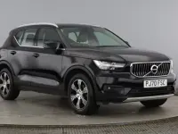 Usado Volvo XC40 Inscription 161 CV (118 kW) 2021 Negro SUV