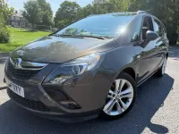 Used Vauxhall Zafira SRi 140 HP (102 kW) 2016 Grey MPV