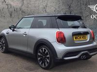 Usado Mini Cooper S Exclusive 176 HP (129 kW) 2024 Prateado Citadino