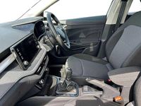 New Skoda Fabia Design Edition 70 HP (51 kW) 2025 Candy white black magic pearl effect Hatchback