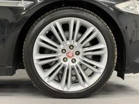Used Jaguar XJ Portfolio 275 HP (202 kW) 2012 Black Sedan